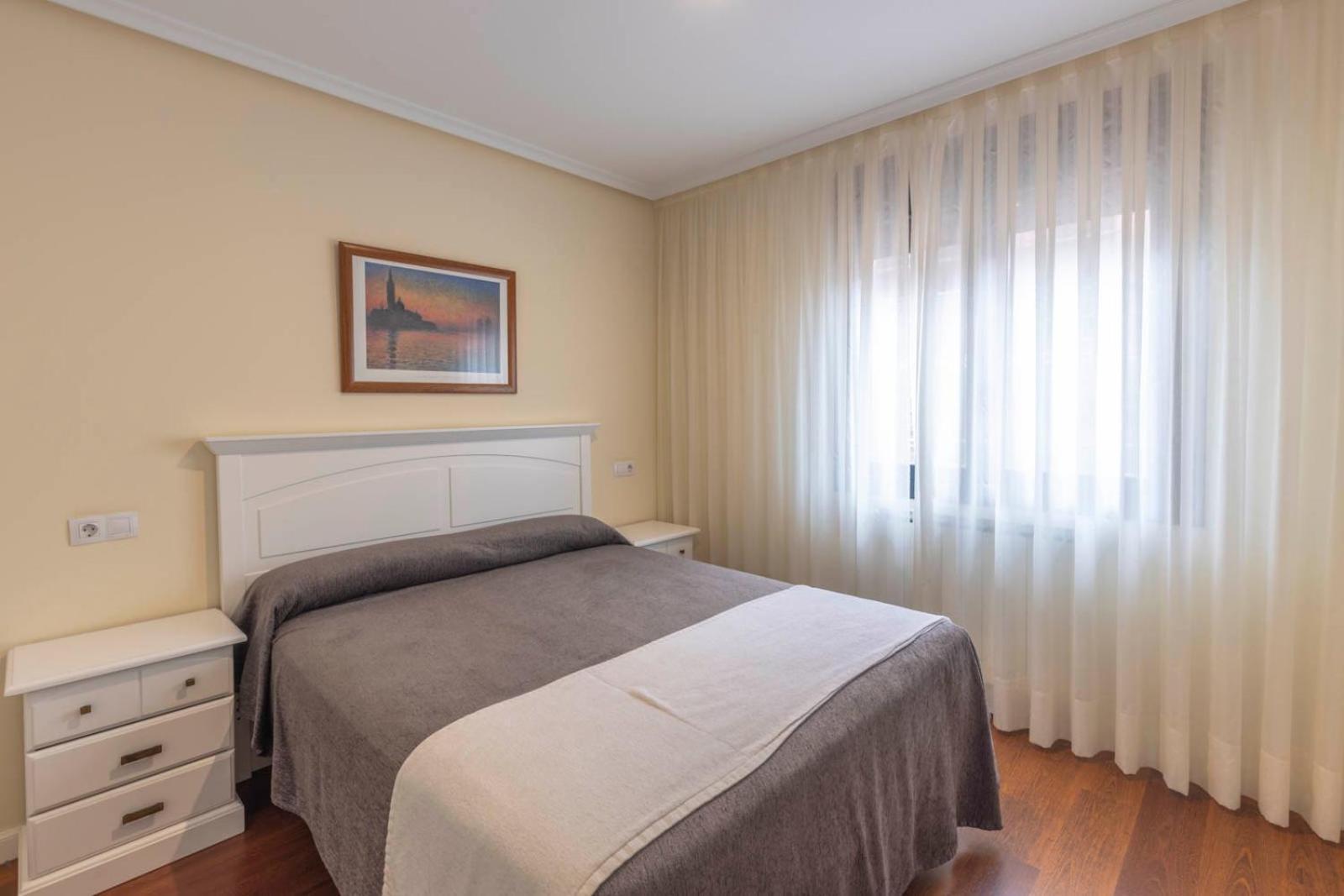 Apartamentos Verdemar Llanes Buitenkant foto