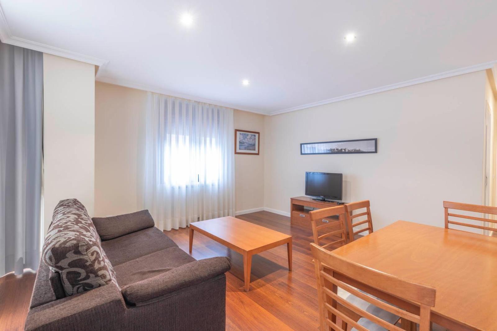 Apartamentos Verdemar Llanes Buitenkant foto