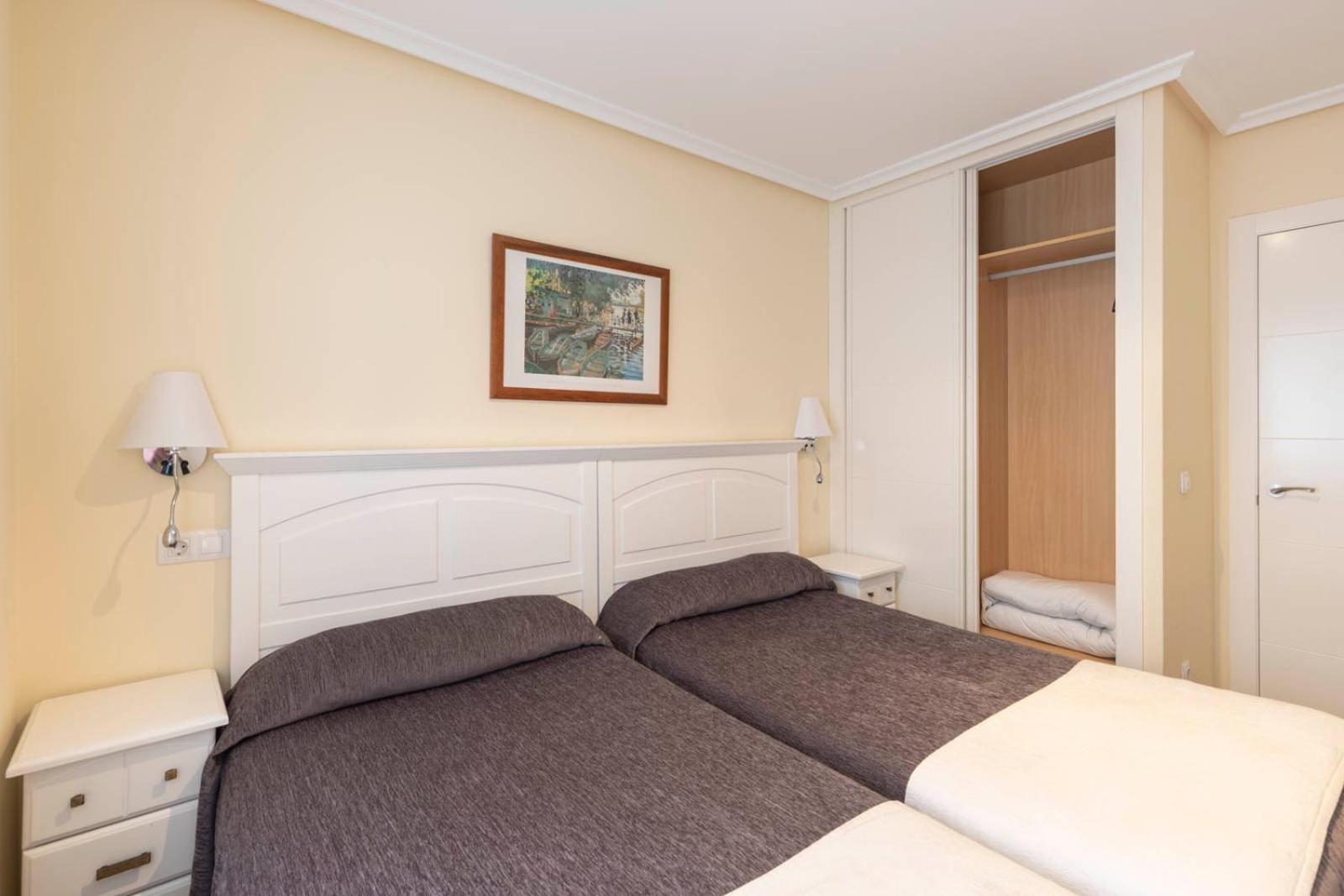 Apartamentos Verdemar Llanes Buitenkant foto