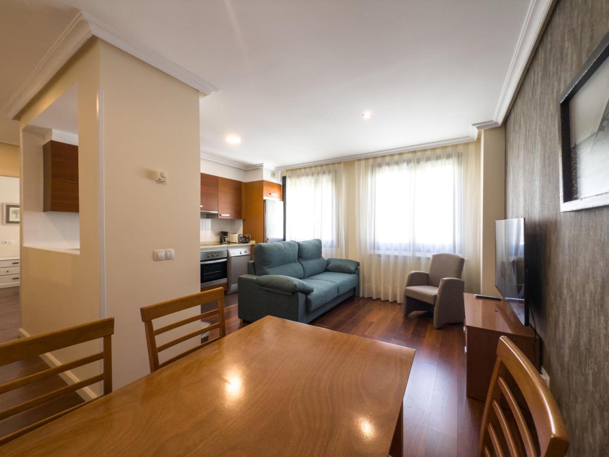 Apartamentos Verdemar Llanes Buitenkant foto
