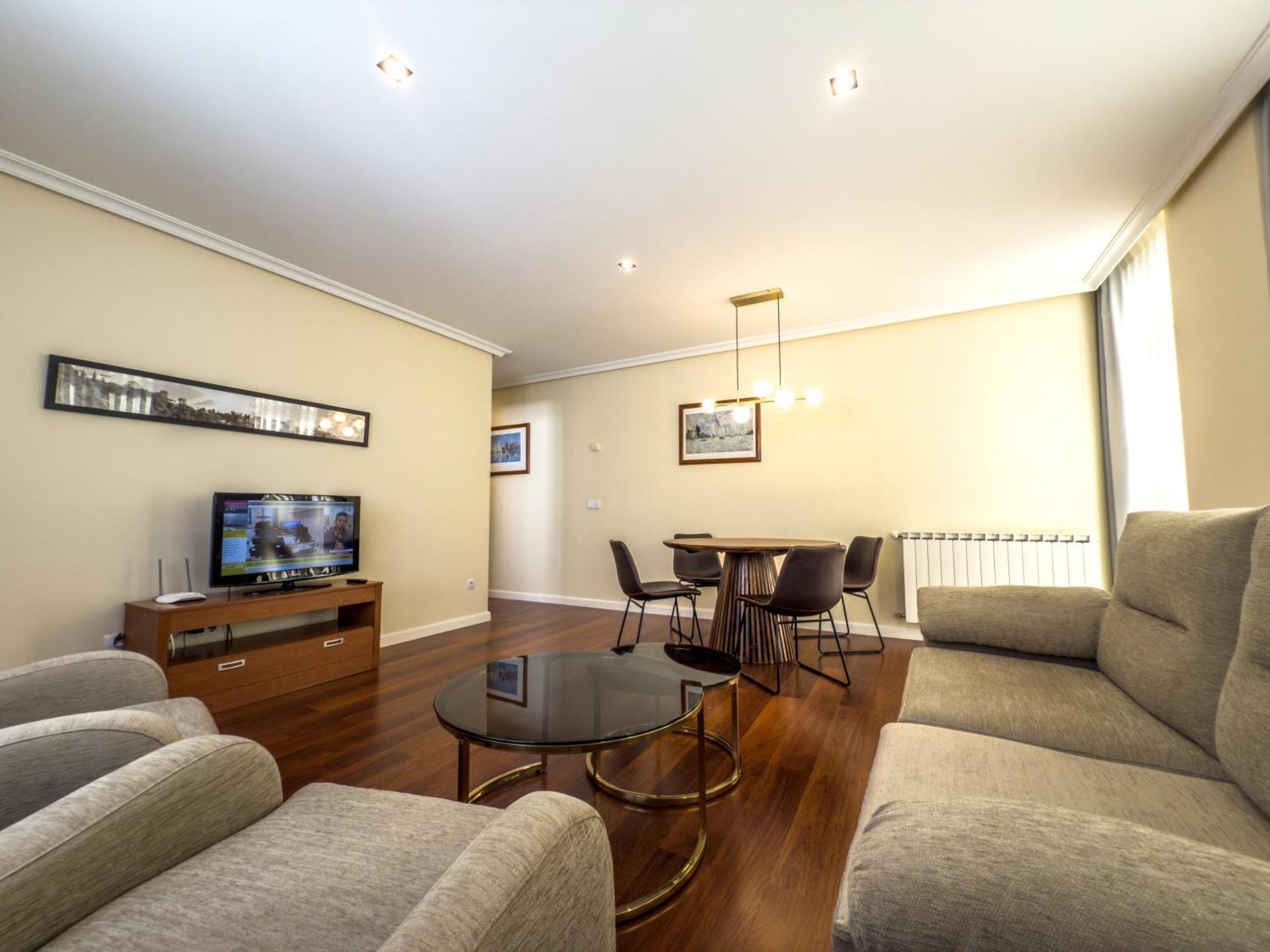 Apartamentos Verdemar Llanes Buitenkant foto