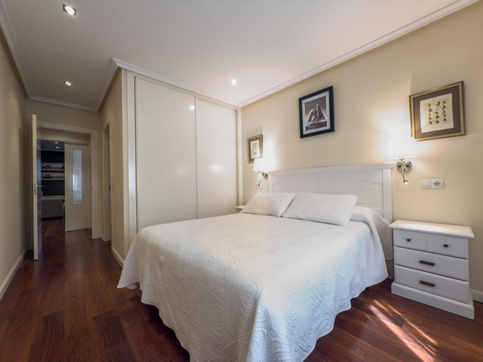 Apartamentos Verdemar Llanes Buitenkant foto